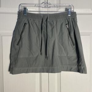Athleta Skirt Women 8 Green Farallon Utility Mini Athleisure Comfort Stretch